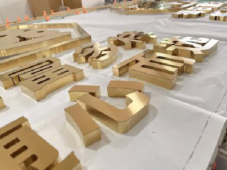  禹州拉丝不锈钢字的特点。